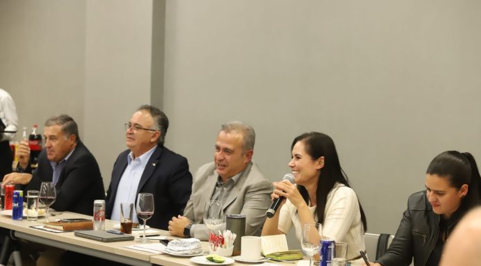 LEÓN | Se reúne Ale Gutiérrez con Consejeros de CMIC Delegación Guanajuato