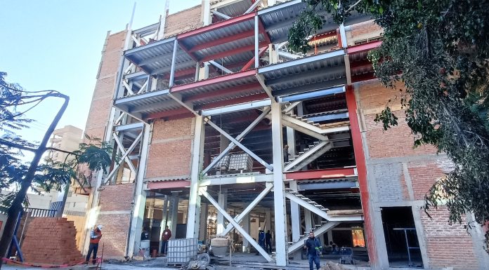 Torre de Especialidades Médicas en Irapuato cierra el año con avance superior a lo programado