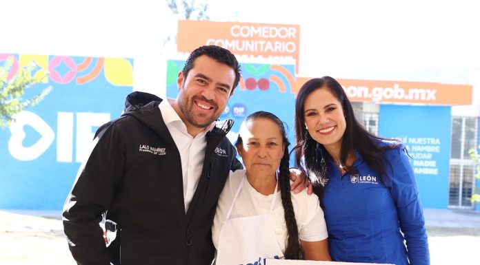 LEÓN | Reconocen entrega de Voluntarias del DIF