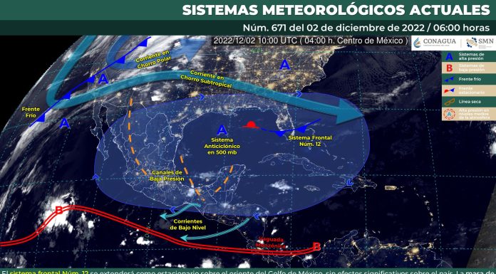 Ambiente fresco a frío con bancos de niebla en zonas altas por la mañana, por la tarde templado a cálido