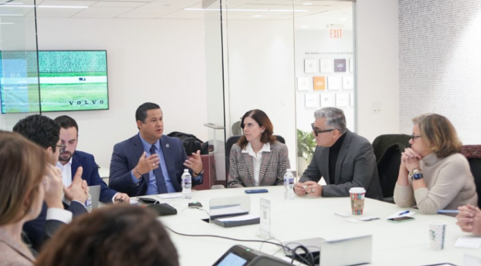 Ofrece Gobernador en Washington posibilidades de inversión en Guanajuato