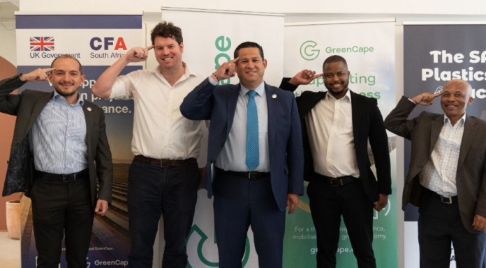 Se reúne Diego Sinhue con directivos de Greencape en Sudáfrica