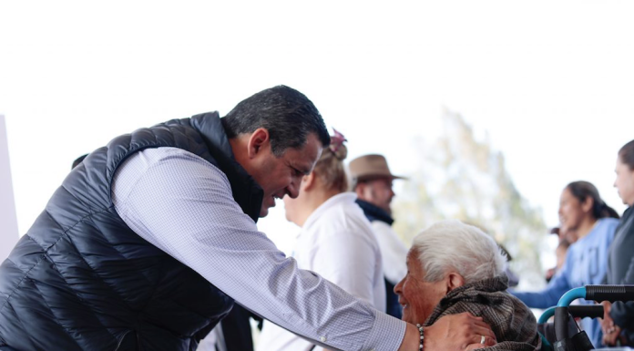 Impulsa Gobierno del Estado más obra social en Santiago Maravatío