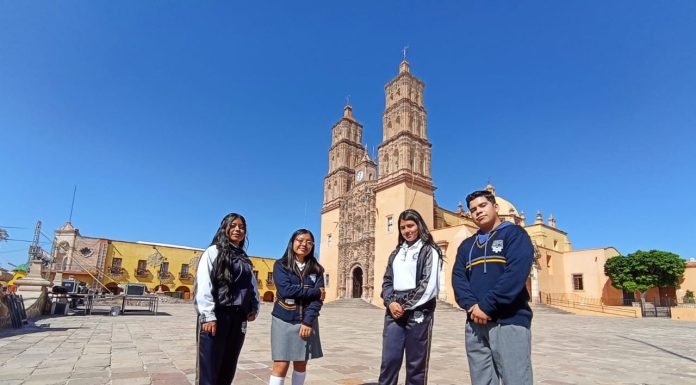 Estudiantes guanajuatenses obtienen Certificación Nacional