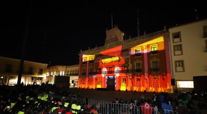 León | Muestran jóvenes su talento en #LeónLightFest