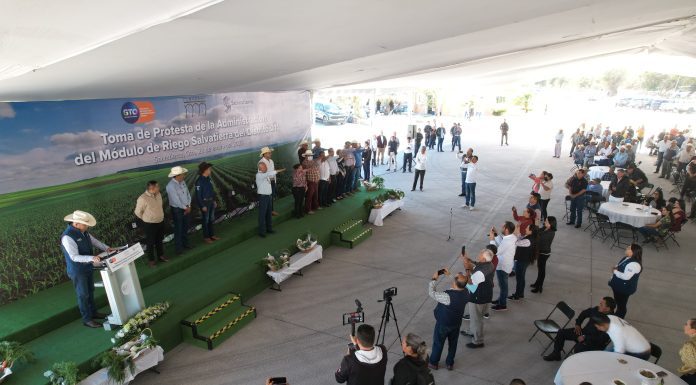 Rinde protesta nuevo consejo directivo del Módulo de Riego Salvatierra