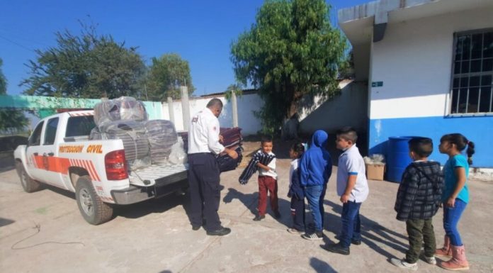 SALAMANCA | Entrega Protección Civil cobijas en comunidades salmantinas