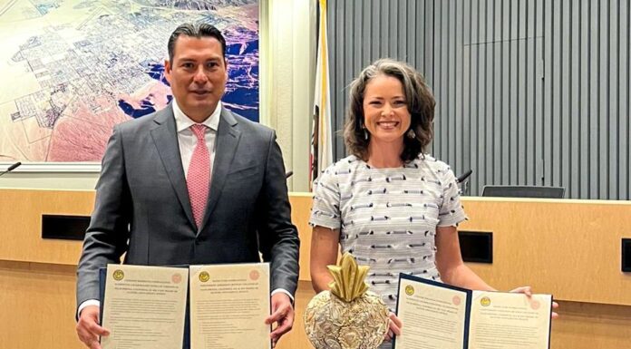 San Miguel de Allende consolida hermanamiento con Palm Springs