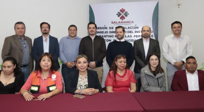 SALAMANCA | Preside César Prieto toma de protesta del Consejo Directivo del INSADIS