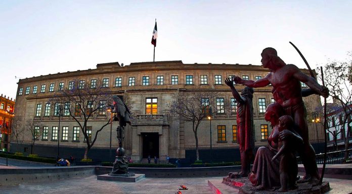 SCJN abre puerta para que ciudadanos ejerzan derecho de petición en redes sociales