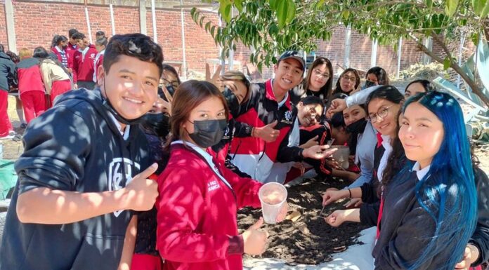 Medio Ambiente Salamanca lleva taller ecológico a estudiantes