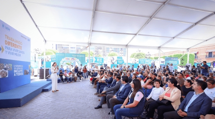 Atienden Salud de las y los leoneses durante el Miércoles Ciudadano