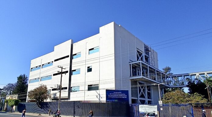 Avanza construcción de la Torre de Especialidades Médicas en Irapuato