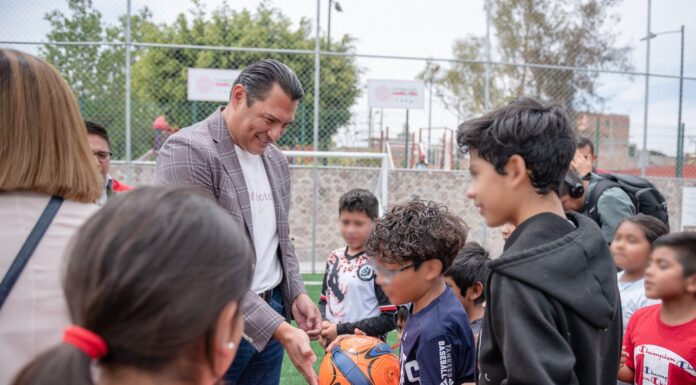 Administración sanmiguelense sigue mejorando y recuperando espacios públicos