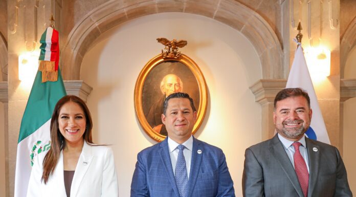 Diego Sinhue realiza enroque va Libia García a Sedeshu mientras Oviedo va a Segob