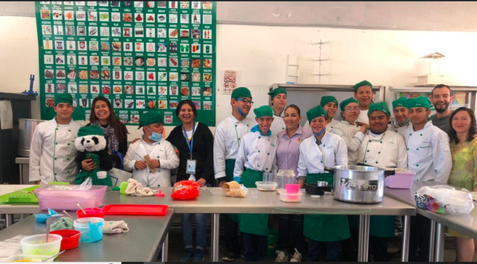 Atención a personas con discapacidad y adultos mayores