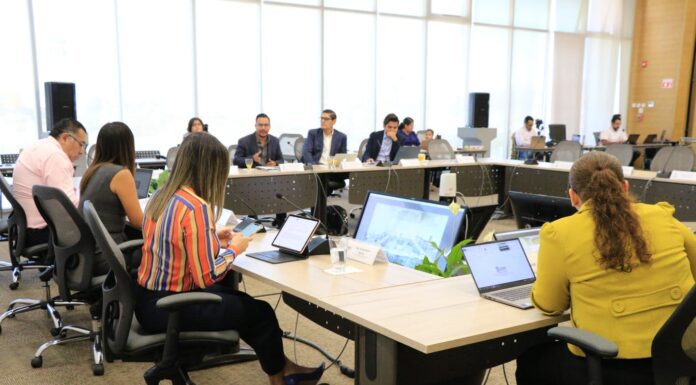 Revisan iniciativas en materia de derechos de las personas con discapacidad y recomendaciones de la PRODHEG