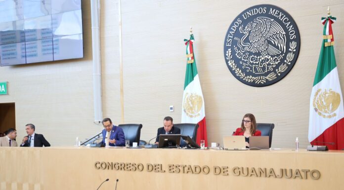 Sesiona el Pleno del Congreso, reciben informe del Procurador de los Derechos Humanos