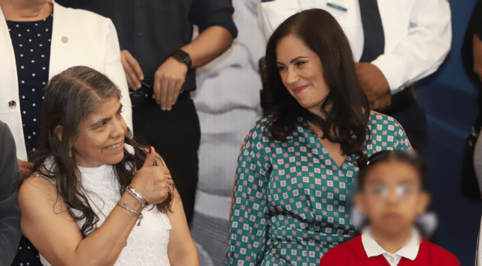 Entregan cancha de usos múltiples en Escuela Ramona de Alba Ponce