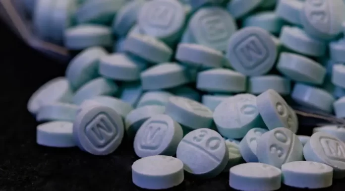 Busca México con China acuerdo de intercambio de datos sobre fentanilo