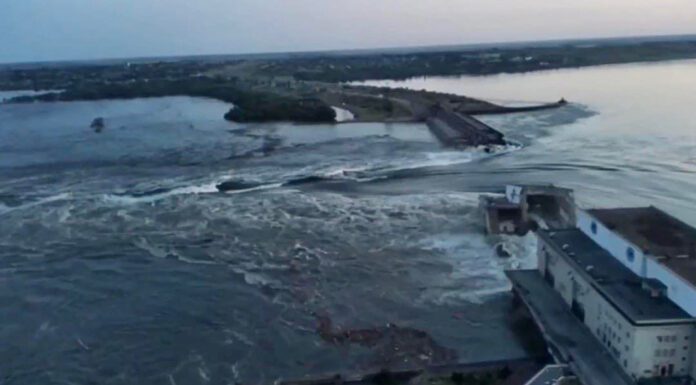 Ataques ucranianos destruyen las válvulas de central hidroeléctrica en Jersón