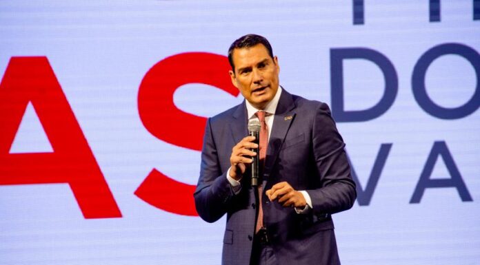 Presidente sanmiguelense es invitado especial en World Travel Expo en Miami