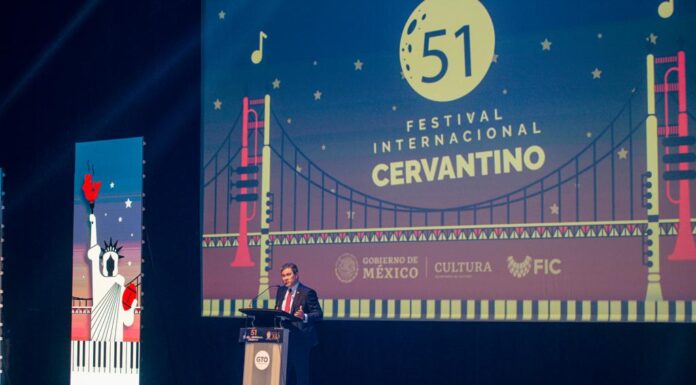 El arte y la cultura no deben ser un artículo para las personas que tienen cómo pagarlo: Erandi Bermúdez