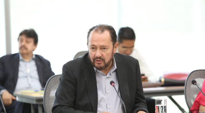 Impulsa Diputados del PAN iniciativa para fortalecer la función notarial.