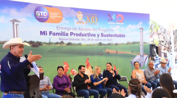 Apoyan con Mi Familia Productiva a Manuel Doblado