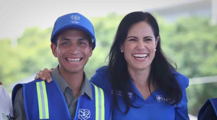 LEÓN | Entrega Ale Gutiérrez 420 triciclos de carga a recuperadores urbanos