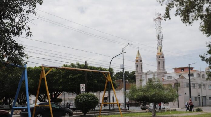 SALAMANCA | Realiza Gobierno Municipal trabajos de Mantenimiento en el Jardín San Antonio