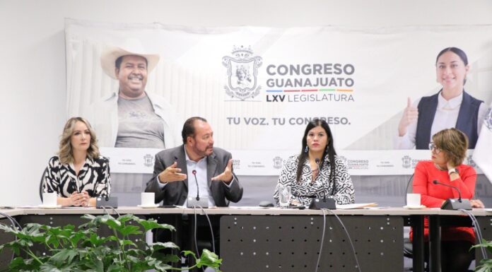 Revisan propuestas de exhortos a la Universidad de Guanajuato