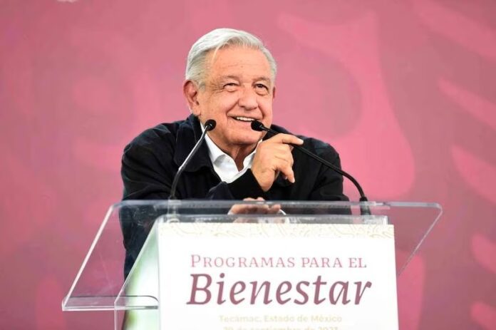 AMLO buscará que se entregue cada mes y ‘si podemos, quincenal’