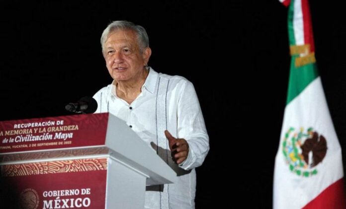 AMLO reconoce demoras en recorrido de pruebas del Tren Maya