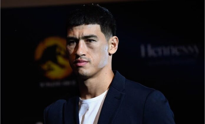 Dmitry Bivol quiere que Canelo Álvarez pierda el combate contra Jermell Charlo