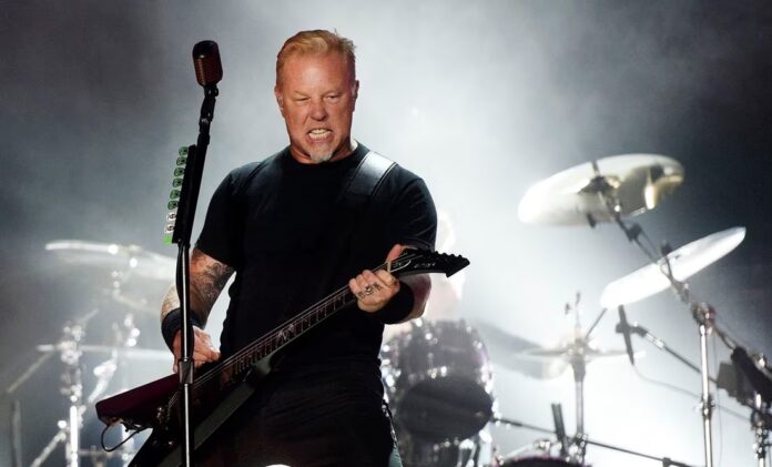James Hetfield de Metallica pospone conciertos por prueba positiva de COVID-19