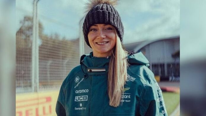 Jessica Hawkins, la piloto que debutó en la Fórmula 1 y salió en ‘James Bond’