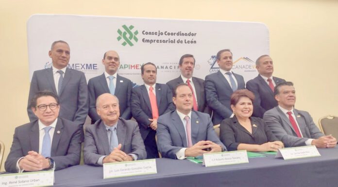 Eligen a Roberto Novoa como presidente del Consejo Coordinador Empresarial
