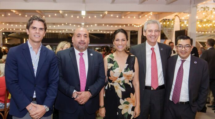 Libia Dennise abre el Oktoberfest en León