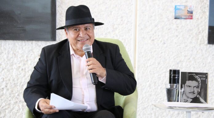 Presenta Federico Velio su libro “El Último Trago” en el Congreso local