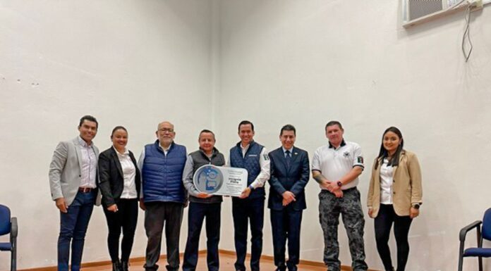 San Miguel de Allende recibe condecoración Insignia Plata