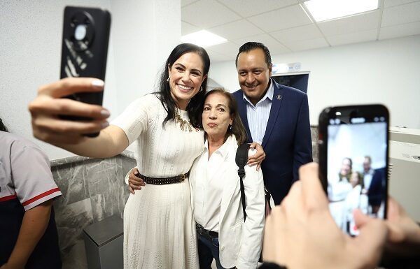 León estrena Centro de Atención a la Salud