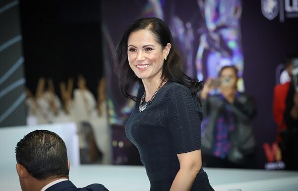 Reconoce Ale Gutiérrez importancia de sector cuero calzado