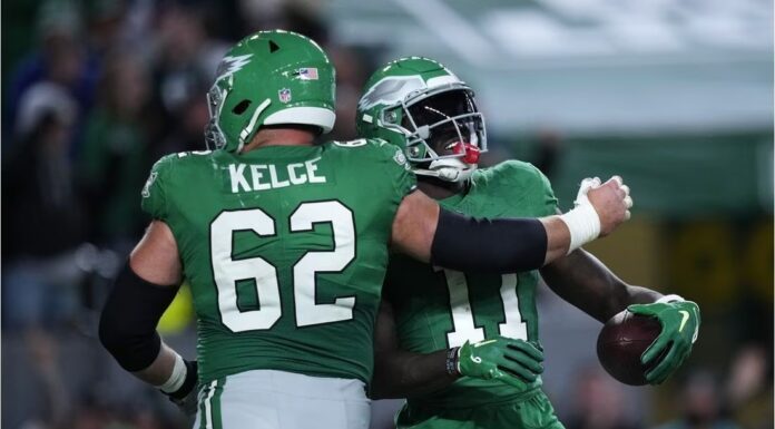 Eagles recupera el camino y derrota 31-17 a Dolphins Eagles recupera el camino y derrota 31-17 a Dolphins