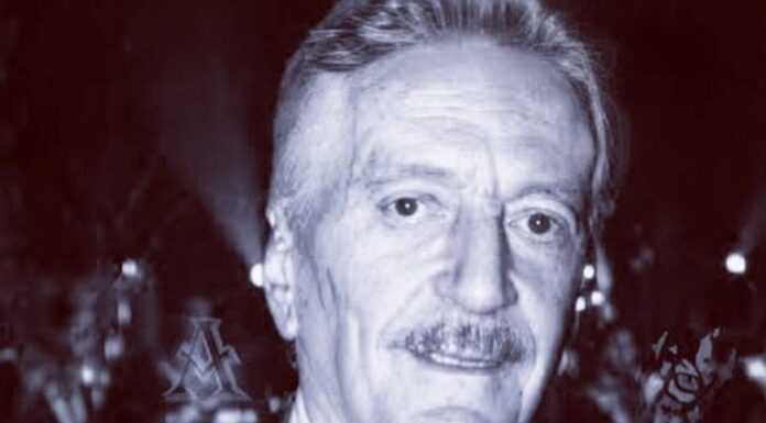 Fernando Almada muere a los 94 años, estrella del cine mexicano Fernando Almada muere a los 94 años, estrella del cine mexicano