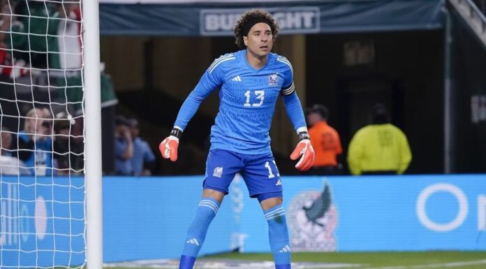 Memo Ochoa responde a sus detractores: “Mientras me sienta bien, voy a estar en la Selección” Memo Ochoa responde a sus detractores: “Mientras me sienta bien, voy a estar en la Selección”