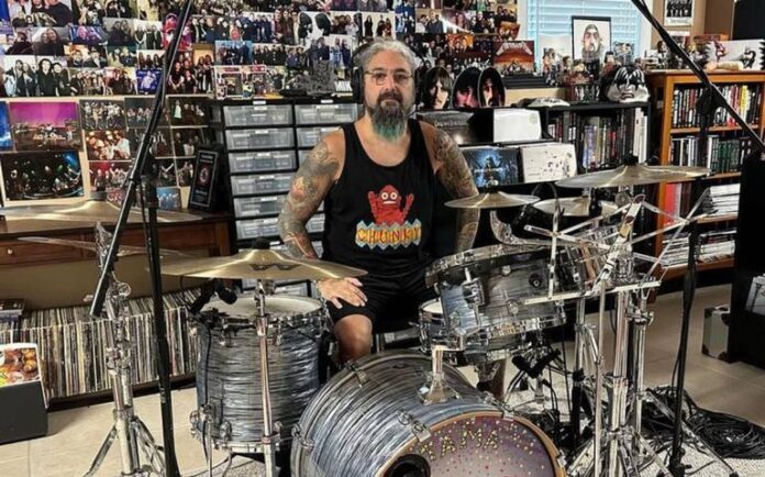 Mike Portnoy regresa a Dream Theater para grabar un nuevo álbum