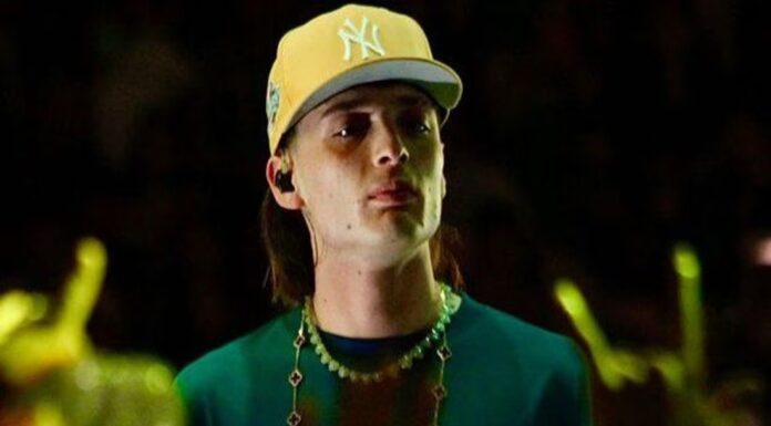 ¿Un ascenso demasiado abrumador? Peso Pluma revela que sufre ataques de ansiedad ¿Un ascenso demasiado abrumador? Peso Pluma revela que sufre ataques de ansiedad