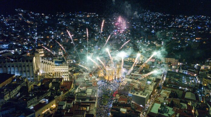 Rendirán tributo a Juan Gabriel en la Plaza de la Paz