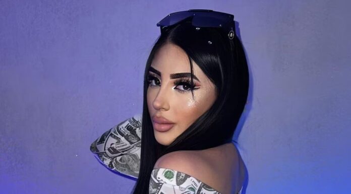 Bellakath revela que estuvo a punto de morir por cirugías estéticas: “fue algo complicado” Bellakath revela que estuvo a punto de morir por cirugías estéticas: "fue algo complicado"